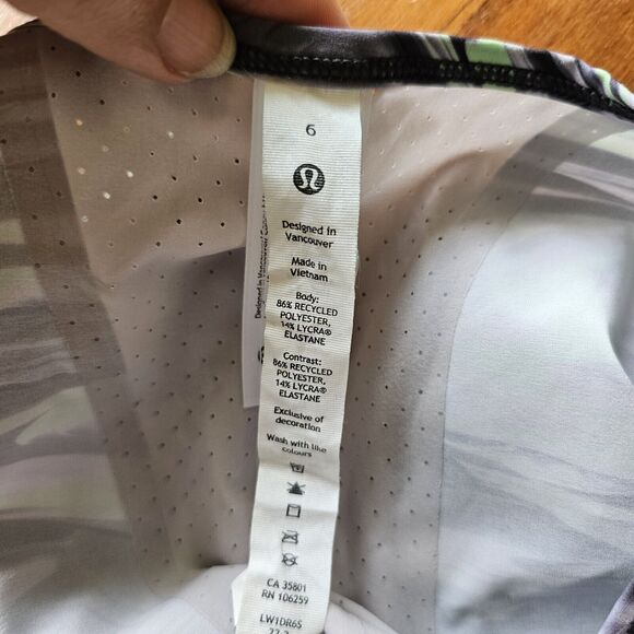 Lululemon Swift Ventilated Running Tank Top, Paint Warp, Size 6 - Picture 7 of 7